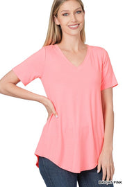 LUXE RAYON SHORT SLEEVE V-NECK HI-LOW HEM TOP