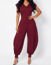 SOFT JUMPSUIT FEATURING A V-NECKLINE