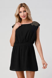Beaded Shoulder Embellshment Tunic