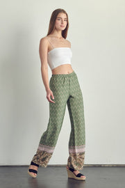 Elastic waist palazzo pants in ethnic print